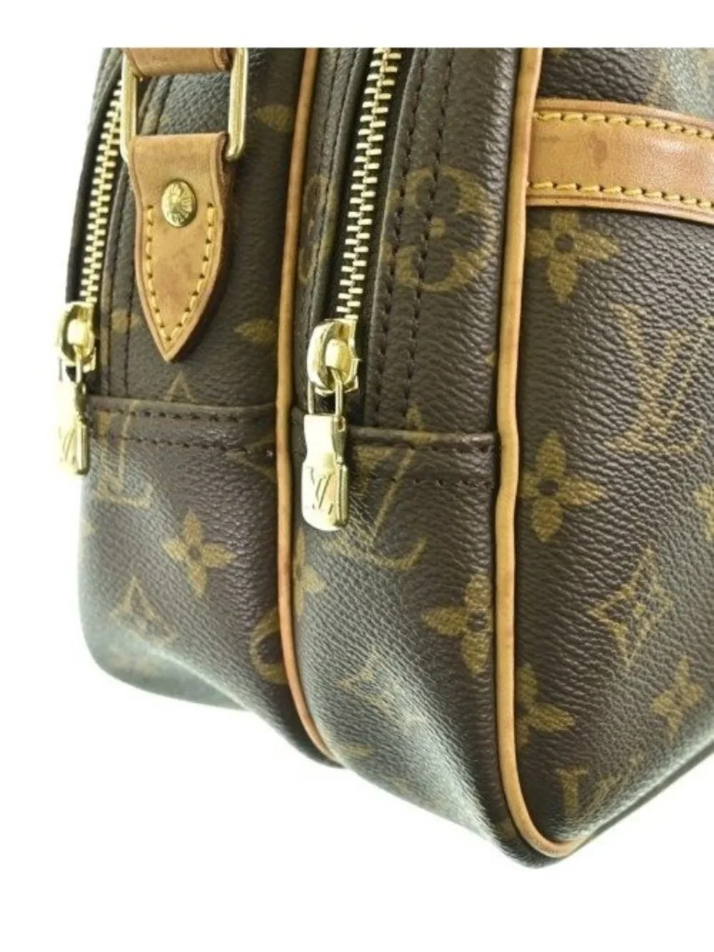 Louis Vuitton Shoulder Bag